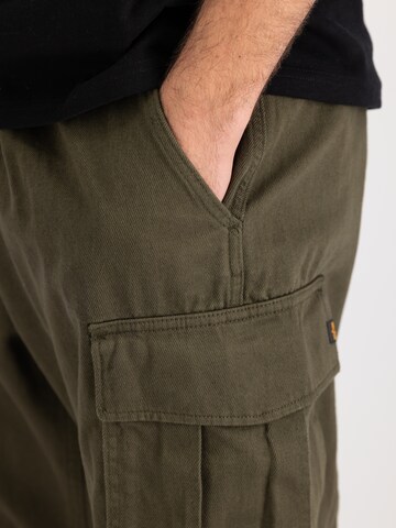 ALPHA INDUSTRIES Loosefit Kapsáče 'Aircraft' – zelená