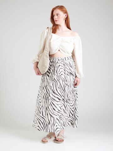 Vero Moda Curve Skirt 'VMCDora' in White