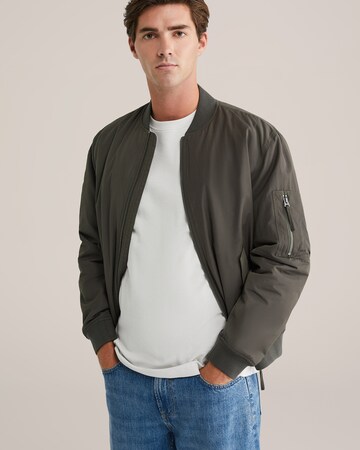 Veste mi-saison WE Fashion en vert : devant