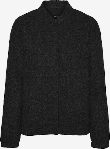 Veste mi-saison 'Amber' VERO MODA en noir : devant
