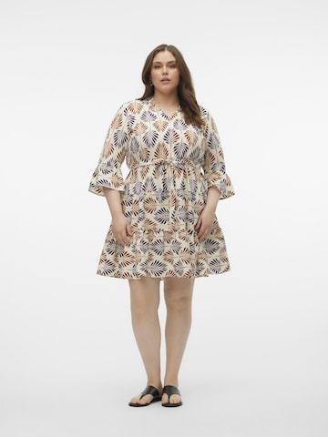 Robe 'ZERA' Vero Moda Curve en beige