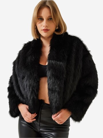 Bianco Lucci - Casaco meia-estação em preto