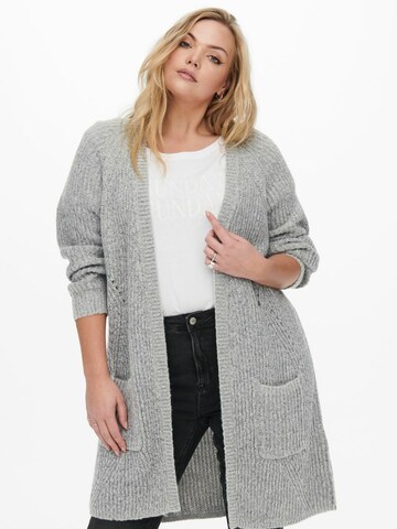 ONLY Carmakoma Strickjacke 'Carbernie' in Grau