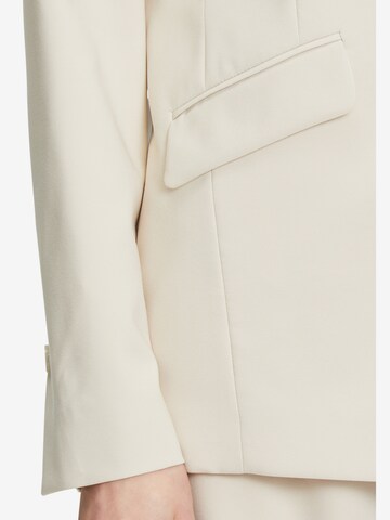 Blazer Betty Barclay en beige