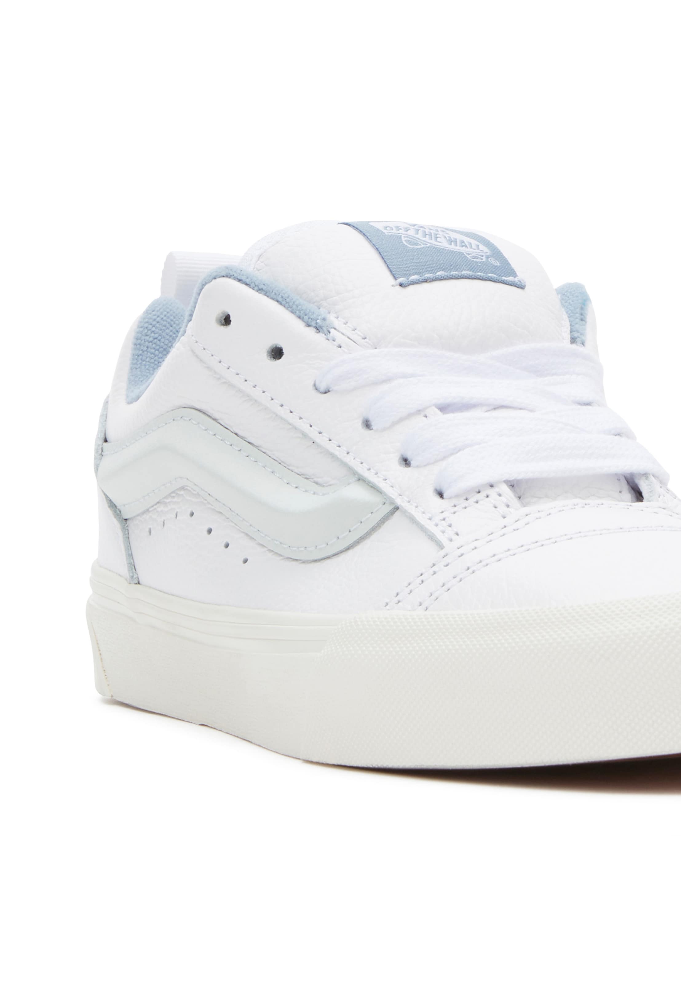 VANS Tenisky 'Knu Skool' – bílá