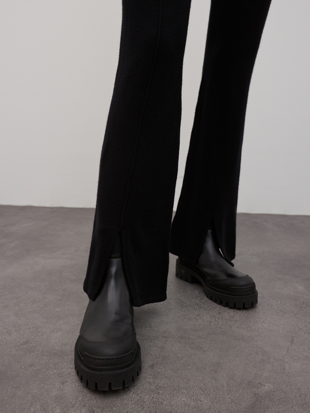 EDITED Produkte Hose 'Lynn' schwarz