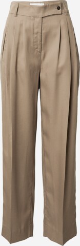 ARMEDANGELS Loose fit Pleat-Front Pants 'KAYAH' in Brown: front