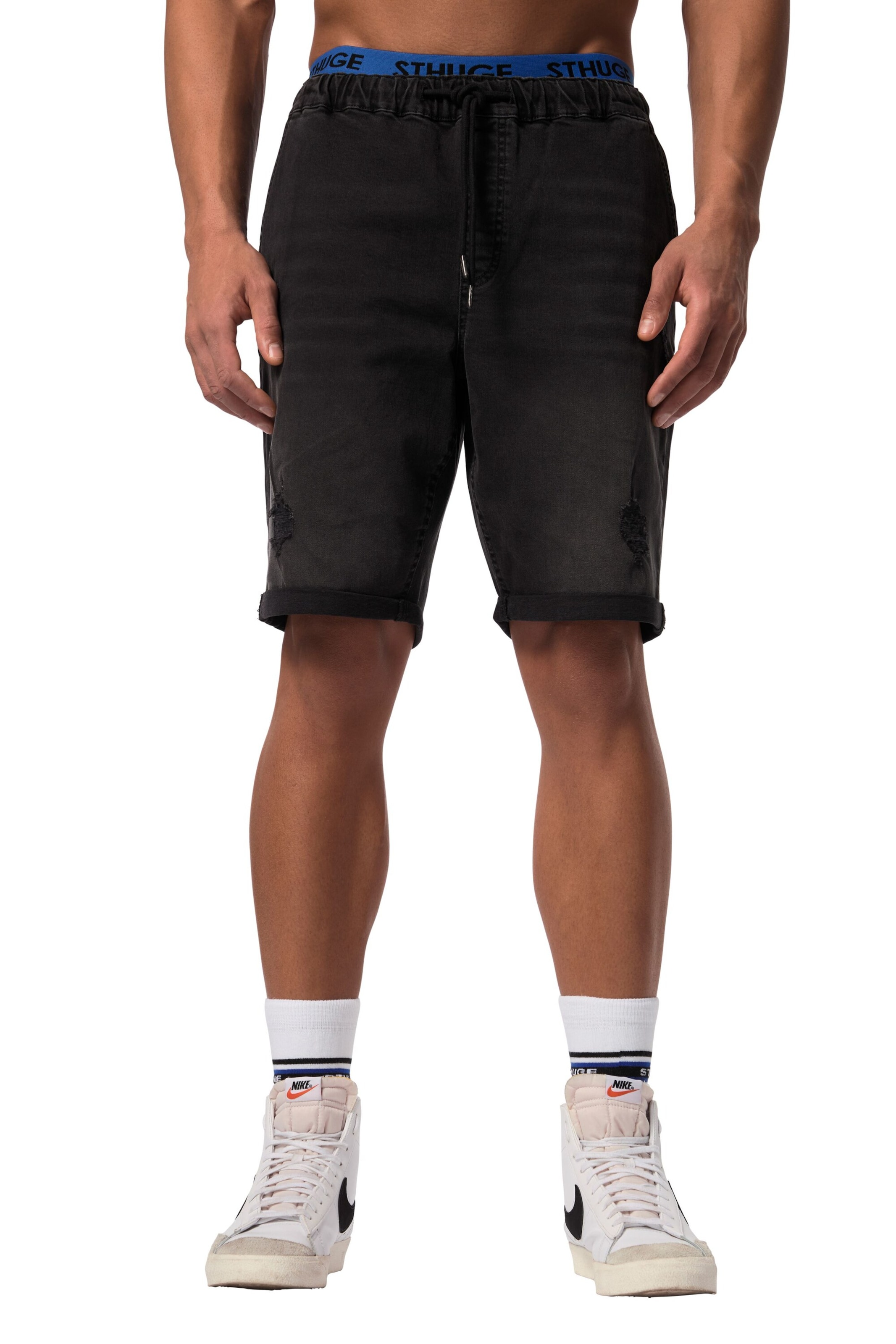 STHUGE Loosefit Jeans in Zwart: voorkant