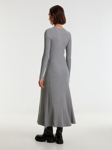 EDITED Kleid 'BULAN' in Grau