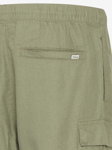 !Solid Regular Cargo Pants 'Ferris' in Green