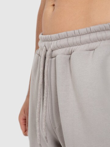 Smilodox Tapered Broek 'Viktor' in Bruin