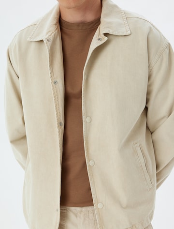 Koton Jacke in Beige