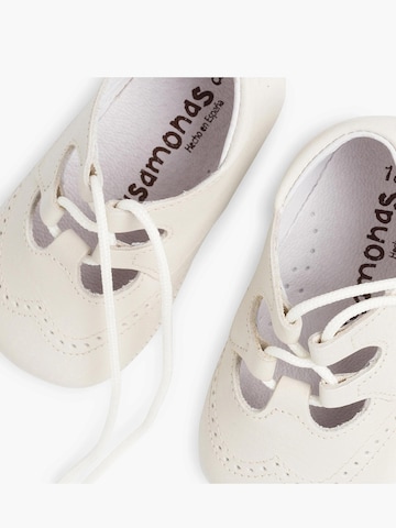 Chaussure basse Pisamonas en beige