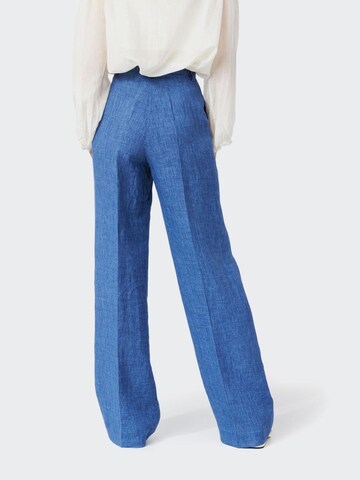 Flared Pantaloni con pieghe 'Marlene 7693' di W. Wegener in blu