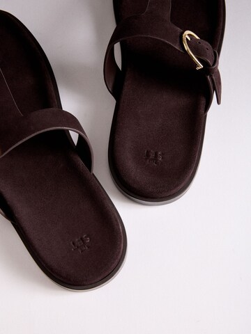 Tongs The Set en marron