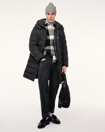 JOOP! Jeans Winter Jacket in Black: front