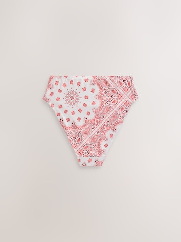 Slip costum de baie de la Next pe roz