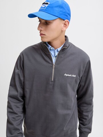 JACK & JONES Sweatshirt 'JORNORREBRO' i grå