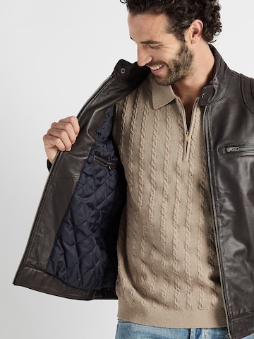 JCC Tussenjas in Bruin