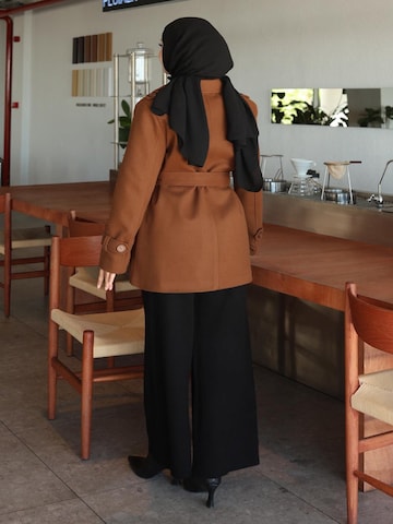 Veste d’hiver MODAMIHRAM en marron