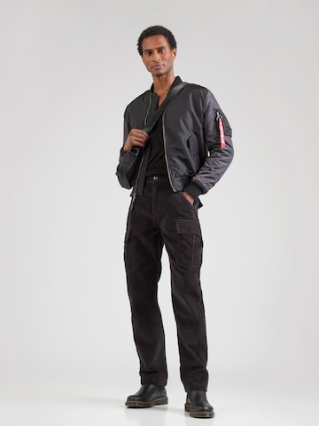 Regular Pantalon cargo 'Agent' ALPHA INDUSTRIES en gris