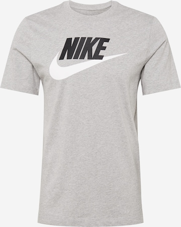 Regular fit Tricou 'Icon Futura' de la Nike Sportswear pe gri: față