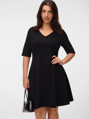 Vero Moda Curve Dress 'VMSmilla' in Black: front