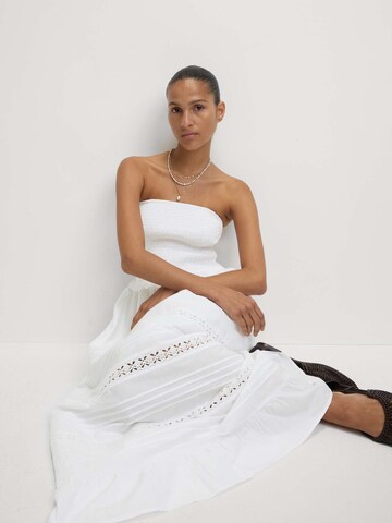 Robe Marks & Spencer en blanc