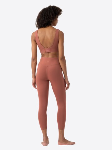 4F Slimfit Sporthose in Rot