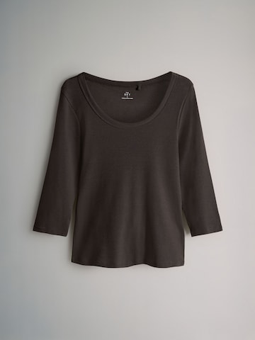 Maglietta di The Set in marrone