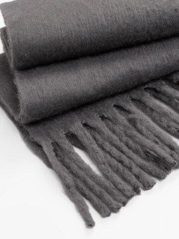 L'Arte Milano Shawl in Grey