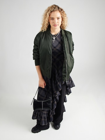 Monki - Vestido em preto