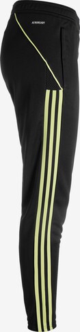 ADIDAS PERFORMANCE Slimfit Sporthose 'Tiro 23' in Schwarz