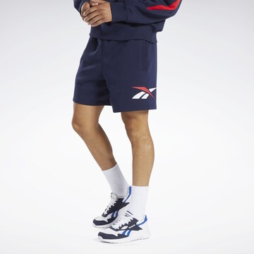 Reebok Regular Панталон в синьо: отпред
