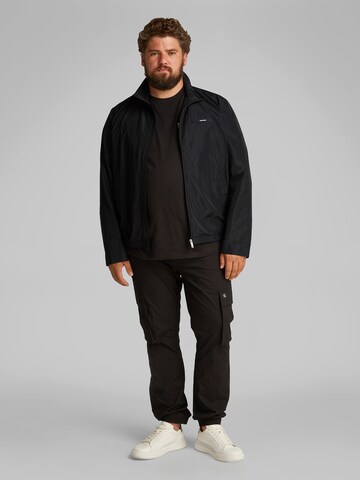 Calvin Klein Big & Tall Overgangsjakke 'Essential' i sort