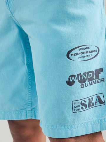 CAMP DAVID Regular Pants in Blue