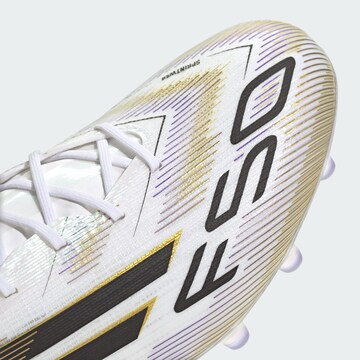 ADIDAS PERFORMANCE - Zapatillas de fútbol 'F50 Elite' en blanco
