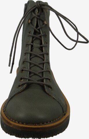 EL NATURALISTA Lace-Up Ankle Boots in Grey