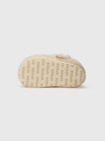 Pantoufle 'Classic Cozzzy' Crocs en beige