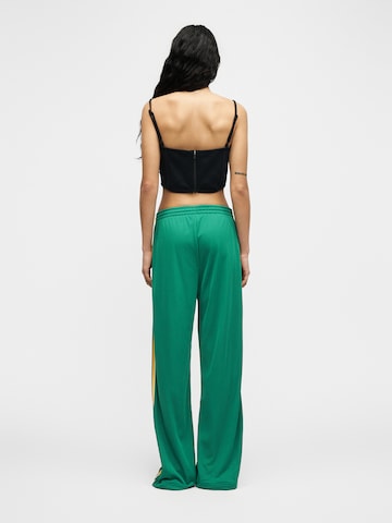 Loosefit Pantaloni 'FB' di ADIDAS ORIGINALS in verde
