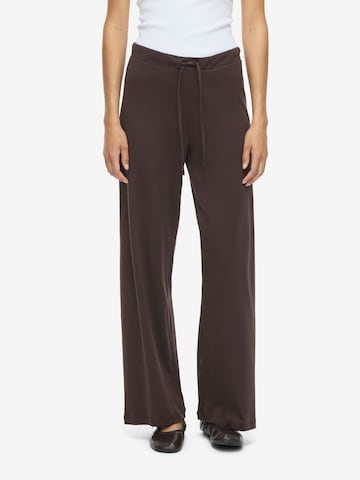 Regular Pantalon Noisy may en marron : devant