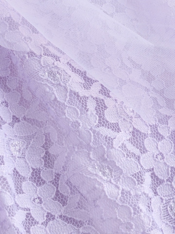 Robe Baker by Ted Baker en violet