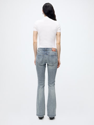 Flared Jeans '1969 D-EBBEY' di DIESEL in blu