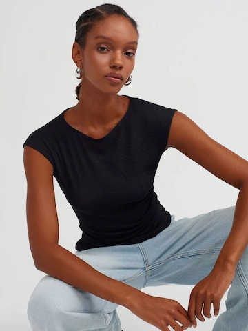 T-shirt Dilvin en noir