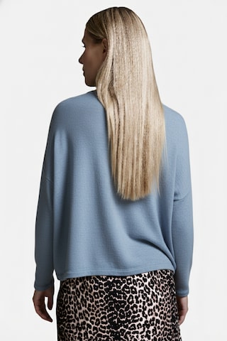 Cotton Candy Knit cardigan in Blue