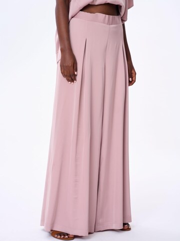Blue Shadow Wide leg Pants in Pink