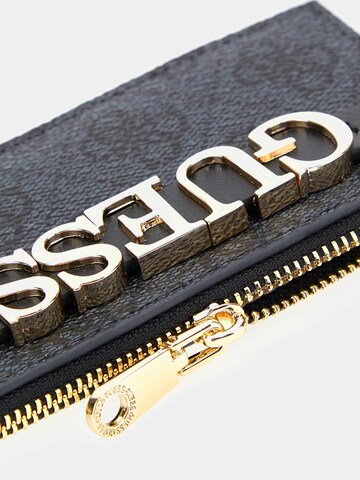 GUESS Etui 'Zamira' in Mischfarben