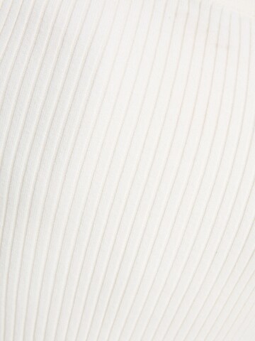 Bershka Sweater in White