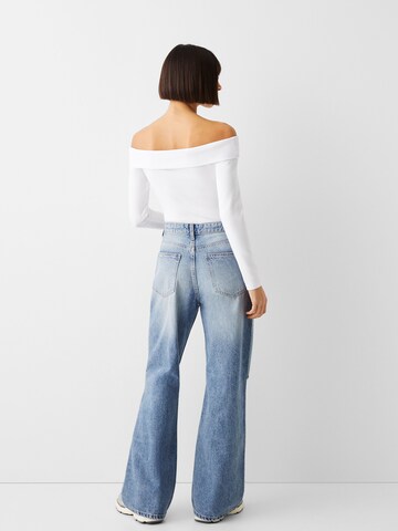 Wide leg Jeans de la Bershka pe albastru