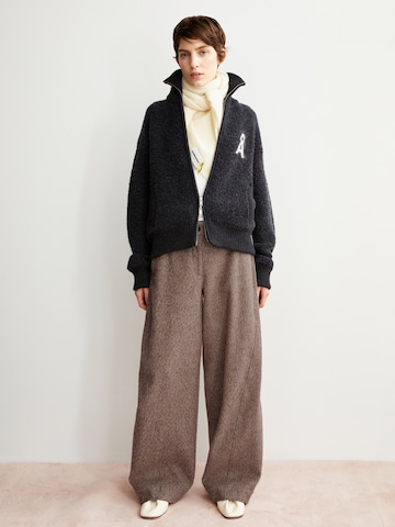 ARMEDANGELS Gebreid vest 'ICONIC Å GWENAA' in Zwart